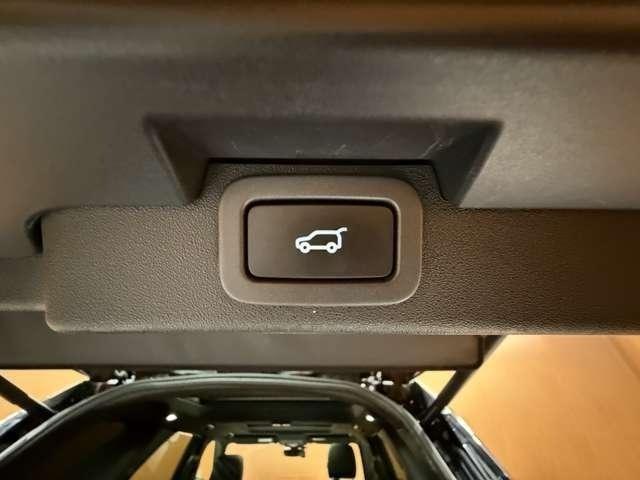 ご希望の車が売れてしまった場合や、装備や色など条件が合わない場合は、ＬＩＢＥＲＡＬＡのバックオーダーシステムを是非ご利用ください。