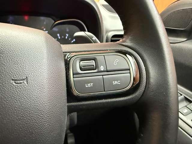 ベルランゴ シャイン　パノラマルーフ　ＡＣＣ　ディスプレイオーディオ　バックカメラ　ＣａｒＰｌａｙ　Ｂｌｕｅｔｏｏｔｈ接続　パドルシフト　純正１６インチＡＷ　ＥＴＣ　プッシュスタート　衝突軽減Ｂ　ＬＫＡ　ＢＳＭ（18枚目）