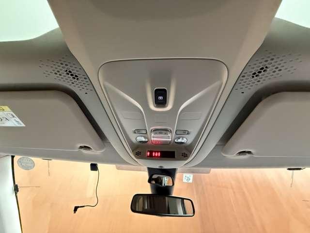 ベルランゴ シャイン　パノラマルーフ　ＡＣＣ　ディスプレイオーディオ　バックカメラ　ＣａｒＰｌａｙ　Ｂｌｕｅｔｏｏｔｈ接続　パドルシフト　純正１６インチＡＷ　ＥＴＣ　プッシュスタート　衝突軽減Ｂ　ＬＫＡ　ＢＳＭ（24枚目）