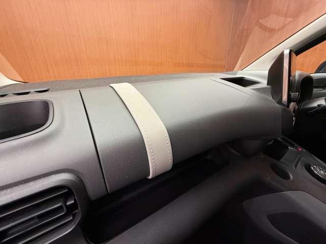 ベルランゴ シャイン　パノラマルーフ　ＡＣＣ　ディスプレイオーディオ　バックカメラ　ＣａｒＰｌａｙ　Ｂｌｕｅｔｏｏｔｈ接続　パドルシフト　純正１６インチＡＷ　ＥＴＣ　プッシュスタート　衝突軽減Ｂ　ＬＫＡ　ＢＳＭ（26枚目）