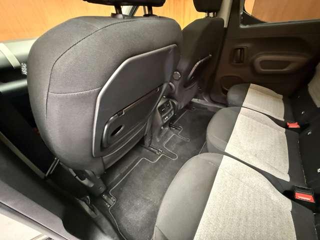 ベルランゴ シャイン　パノラマルーフ　ＡＣＣ　ディスプレイオーディオ　バックカメラ　ＣａｒＰｌａｙ　Ｂｌｕｅｔｏｏｔｈ接続　パドルシフト　純正１６インチＡＷ　ＥＴＣ　プッシュスタート　衝突軽減Ｂ　ＬＫＡ　ＢＳＭ（31枚目）