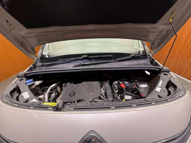 ベルランゴ シャイン　パノラマルーフ　ＡＣＣ　ディスプレイオーディオ　バックカメラ　ＣａｒＰｌａｙ　Ｂｌｕｅｔｏｏｔｈ接続　パドルシフト　純正１６インチＡＷ　ＥＴＣ　プッシュスタート　衝突軽減Ｂ　ＬＫＡ　ＢＳＭ（54枚目）