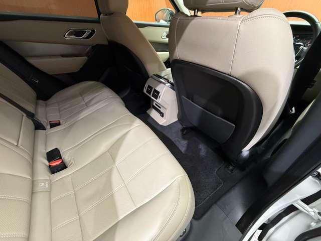 レンジローバーヴェラール プラス　特別仕様車　ＡＣＣ　純正ナビ　３６０°カメラ　レザーシート　シートヒーター　パワーシート　ＬＥＤヘッドライト　オートライト　電動リアゲート　純正１８インチＡＷ　ＥＴＣ　レーンキープアシスト（7枚目）
