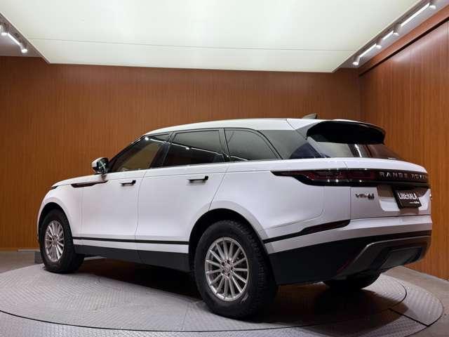 レンジローバーヴェラール プラス　特別仕様車　ＡＣＣ　純正ナビ　３６０°カメラ　レザーシート　シートヒーター　パワーシート　ＬＥＤヘッドライト　オートライト　電動リアゲート　純正１８インチＡＷ　ＥＴＣ　レーンキープアシスト（50枚目）