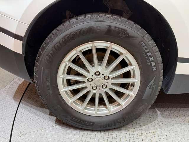 レンジローバーヴェラール プラス　特別仕様車　ＡＣＣ　純正ナビ　３６０°カメラ　レザーシート　シートヒーター　パワーシート　ＬＥＤヘッドライト　オートライト　電動リアゲート　純正１８インチＡＷ　ＥＴＣ　レーンキープアシスト（54枚目）
