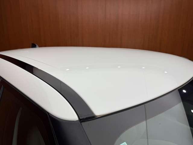 レンジローバーヴェラール プラス　特別仕様車　ＡＣＣ　純正ナビ　３６０°カメラ　レザーシート　シートヒーター　パワーシート　ＬＥＤヘッドライト　オートライト　電動リアゲート　純正１８インチＡＷ　ＥＴＣ　レーンキープアシスト（57枚目）