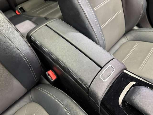 ご遠方の場合でも、下取り車両の金額を概算でお出しすることは可能でございます。車検証をお手元に、走行距離をご確認の上お問い合わせくださいませ。