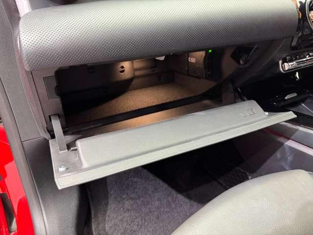 ＬＩＢＥＲＡＬＡの名前の由来はラテン語で「ｌｉｂｅｒａ：自由」と「ａｌａ：翼」を意味し、それらを組合せた造語です。自由な翼を得て思う存分人生を謳歌して欲しいという願いが込められています。