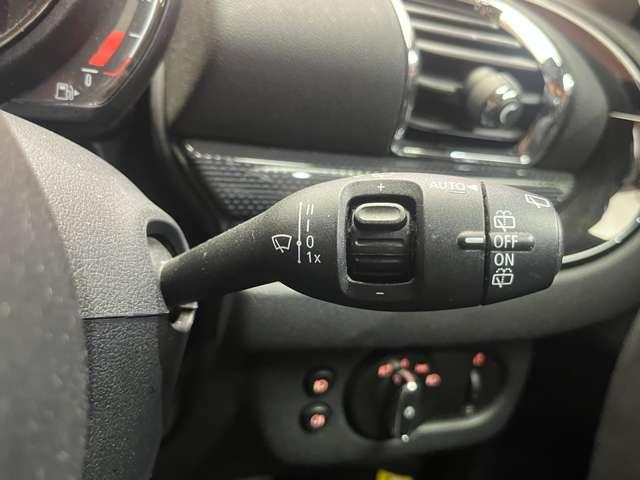 ＭＩＮＩ クーパーＤ　クラブマン　ペッパーＰＫＧ　ＡＣＣ　ナビ　地デジＴＶ　Ｂカメラ　Ｂｌｕｅｔｏｏｔｈ接続　コンフォートアクセス　ＰＤＣ　ストレージコンパートメントＰＫＧ　エキサイトメントＰ　衝突軽減Ｂ　ＬＥＤヘッドライト　ＥＴＣ（23枚目）