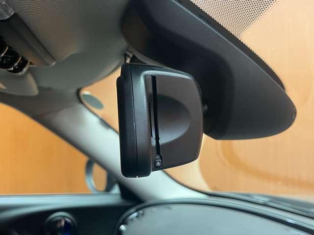 ＭＩＮＩ クーパーＤ　クラブマン　ペッパーＰＫＧ　ＡＣＣ　ナビ　地デジＴＶ　Ｂカメラ　Ｂｌｕｅｔｏｏｔｈ接続　コンフォートアクセス　ＰＤＣ　ストレージコンパートメントＰＫＧ　エキサイトメントＰ　衝突軽減Ｂ　ＬＥＤヘッドライト　ＥＴＣ（30枚目）