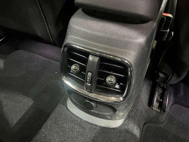 ＭＩＮＩ クーパーＤ　クラブマン　ペッパーＰＫＧ　ＡＣＣ　ナビ　地デジＴＶ　Ｂカメラ　Ｂｌｕｅｔｏｏｔｈ接続　コンフォートアクセス　ＰＤＣ　ストレージコンパートメントＰＫＧ　エキサイトメントＰ　衝突軽減Ｂ　ＬＥＤヘッドライト　ＥＴＣ（34枚目）