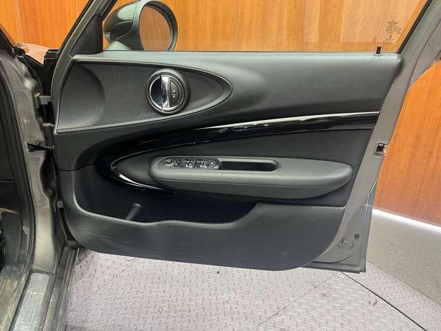 ＭＩＮＩ クーパーＤ　クラブマン　ペッパーＰＫＧ　ＡＣＣ　ナビ　地デジＴＶ　Ｂカメラ　Ｂｌｕｅｔｏｏｔｈ接続　コンフォートアクセス　ＰＤＣ　ストレージコンパートメントＰＫＧ　エキサイトメントＰ　衝突軽減Ｂ　ＬＥＤヘッドライト　ＥＴＣ（39枚目）