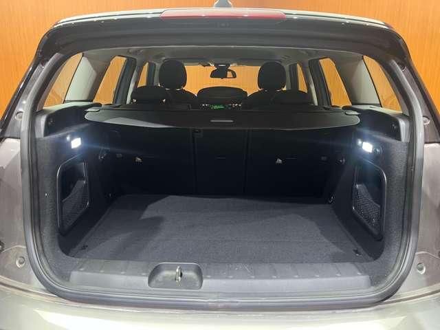 ＭＩＮＩ クーパーＤ　クラブマン　ペッパーＰＫＧ　ＡＣＣ　ナビ　地デジＴＶ　Ｂカメラ　Ｂｌｕｅｔｏｏｔｈ接続　コンフォートアクセス　ＰＤＣ　ストレージコンパートメントＰＫＧ　エキサイトメントＰ　衝突軽減Ｂ　ＬＥＤヘッドライト　ＥＴＣ（43枚目）