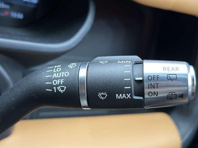 ディフェンダー １１０Ｘ　Ｄ３００　スライディングパノラミックルーフ　マトリクスＬＥＤヘッドライト　コンビレザーシート　コールドクライメートパック　３６０°カメラ　サイドステップ　エアサスペンション　ＡＣＣ　ＨＵＤ　シートヒーター（22枚目）