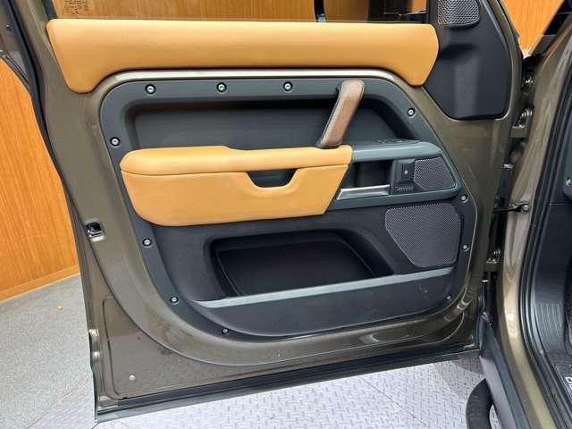 ディフェンダー １１０Ｘ　Ｄ３００　スライディングパノラミックルーフ　マトリクスＬＥＤヘッドライト　コンビレザーシート　コールドクライメートパック　３６０°カメラ　サイドステップ　エアサスペンション　ＡＣＣ　ＨＵＤ　シートヒーター（41枚目）