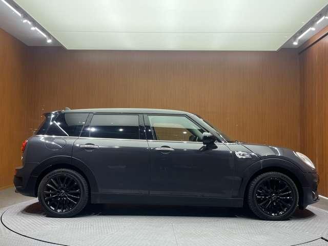 ＭＩＮＩ クーパーＳＤ　クラブマン　ペッパーＰＫＧ　ＡＣＣ　ナビ　Ｂカメラ　Ｂｌｕｅｔｏｏｔｈ接続　ＰＤＣ　コンフォートアクセス　ＬＥＤヘッドライト　ストレージコンパートメントＰＫＧ　エキサイトメントＰＫＧ　衝突軽減Ｂ　ミラー内蔵ＥＴＣ（50枚目）