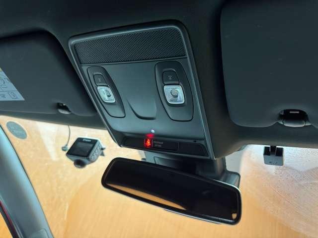 ルーテシア インテンス　テックパック　ＡＣＣ　黒革　ディスプレイオーディオ　ＢＯＳＥサウンド　３６０°　Ｂｌｕｅｔｏｏｔｈ接続　シートＨ　ステアリングヒーター　ＬＥＤライト　オートハイビーム　衝突軽減Ｂ　ＢＳＭ　ＬＫＡ　ＥＴＣ　ドラレコ（23枚目）