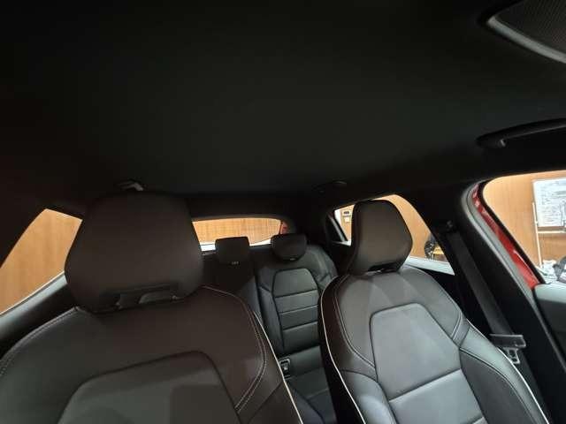 ルーテシア インテンス　テックパック　ＡＣＣ　黒革　ディスプレイオーディオ　ＢＯＳＥサウンド　３６０°　Ｂｌｕｅｔｏｏｔｈ接続　シートＨ　ステアリングヒーター　ＬＥＤライト　オートハイビーム　衝突軽減Ｂ　ＢＳＭ　ＬＫＡ　ＥＴＣ　ドラレコ（27枚目）