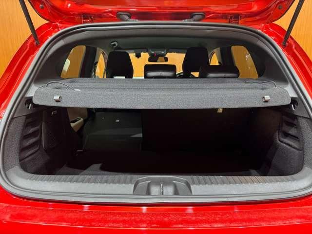 ルーテシア インテンス　テックパック　ＡＣＣ　黒革　ディスプレイオーディオ　ＢＯＳＥサウンド　３６０°　Ｂｌｕｅｔｏｏｔｈ接続　シートＨ　ステアリングヒーター　ＬＥＤライト　オートハイビーム　衝突軽減Ｂ　ＢＳＭ　ＬＫＡ　ＥＴＣ　ドラレコ（48枚目）