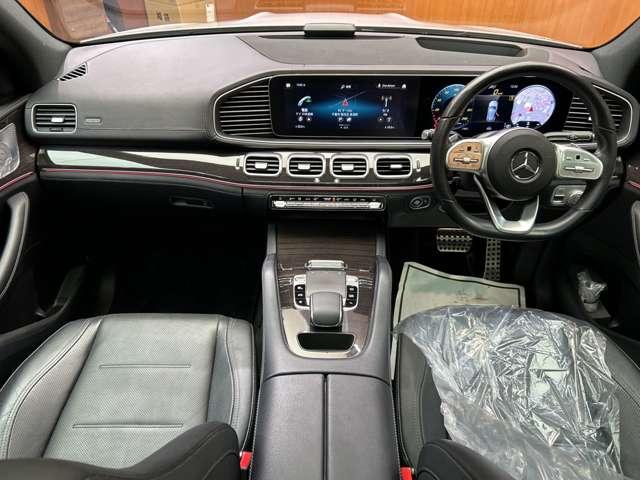 ＧＬＥ ＧＬＥ３００ｄ　４マチック　ＡＭＧライン　レザーＥＸＣ　パノラマＳＲ　純正ナビ　３６０°カメラ　ＡＣＣ　ＨＵＤ　シートヒーター　ベンチレーター　パワーシート　ＬＥＤヘッドライト　ハイビームアシスト　電動リアゲート　Ｂｕｒｍｅｓｔｅｒサウンド（4枚目）