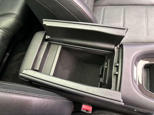 ＧＬＥ ＧＬＥ３００ｄ　４マチック　ＡＭＧライン　レザーＥＸＣ　パノラマＳＲ　純正ナビ　３６０°カメラ　ＡＣＣ　ＨＵＤ　シートヒーター　ベンチレーター　パワーシート　ＬＥＤヘッドライト　ハイビームアシスト　電動リアゲート　Ｂｕｒｍｅｓｔｅｒサウンド（20枚目）