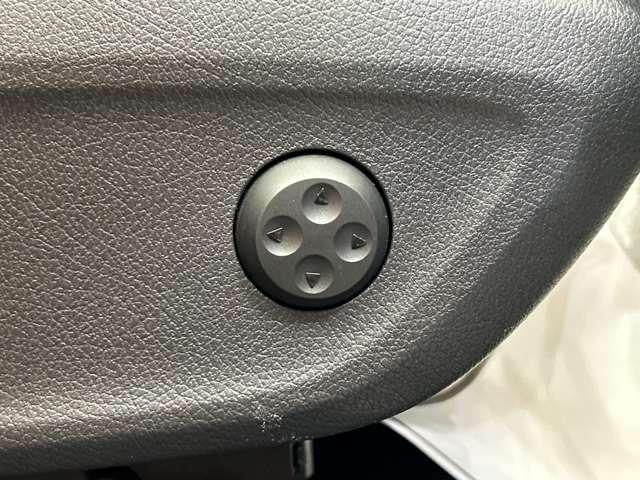 ＧＬＥ ＧＬＥ３００ｄ　４マチック　ＡＭＧライン　レザーＥＸＣ　パノラマＳＲ　純正ナビ　３６０°カメラ　ＡＣＣ　ＨＵＤ　シートヒーター　ベンチレーター　パワーシート　ＬＥＤヘッドライト　ハイビームアシスト　電動リアゲート　Ｂｕｒｍｅｓｔｅｒサウンド（30枚目）