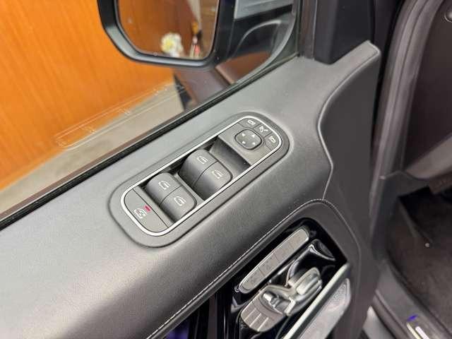 Ｇクラス Ｇ６３　ストロンガーザンタイムエディション　２５０台限定車　ＡＭＧエクスクルーシブパッケージ　サンルーフ　３６０°カメラ　ベンチレーション　シートヒーター　パワーシート　エキゾーストシステム　Ｂｕｒｍｅｓｔｅｒ　純正２２ＡＷ　アンビエントライト（28枚目）