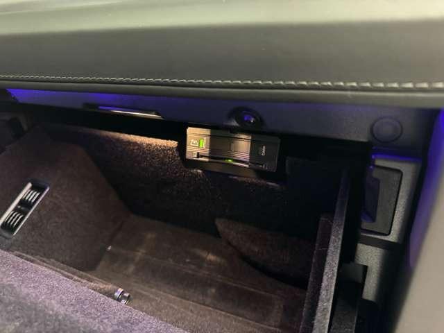 Ｇクラス Ｇ６３　ストロンガーザンタイムエディション　２５０台限定車　ＡＭＧエクスクルーシブパッケージ　サンルーフ　３６０°カメラ　ベンチレーション　シートヒーター　パワーシート　エキゾーストシステム　Ｂｕｒｍｅｓｔｅｒ　純正２２ＡＷ　アンビエントライト（38枚目）