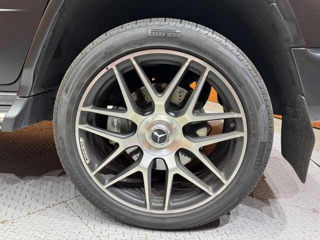 Ｇクラス Ｇ６３　ストロンガーザンタイムエディション　２５０台限定車　ＡＭＧエクスクルーシブパッケージ　サンルーフ　３６０°カメラ　ベンチレーション　シートヒーター　パワーシート　エキゾーストシステム　Ｂｕｒｍｅｓｔｅｒ　純正２２ＡＷ　アンビエントライト（63枚目）