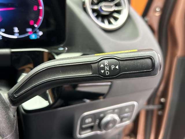 Ｂクラス Ｂ２００ｄ　ＡＭＧラインパッケージ　ＡＣＣ　半革シート　ナビ　ＴＶ　Ｂカメラ　Ｂｌｕｅｔｏｏｔｈ接続　電動シート　シートヒーター　電動リアゲート　マルチビームＬＥＤヘッドライト　オートハイビーム　衝突軽減Ｂ　ＢＳＭ　ＬＫＡ　ワンオーナー（21枚目）