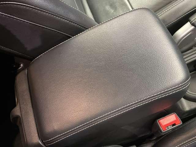 ジープ・ラングラーアンリミテッド サハラ　ＡＣＣ　黒革　ナビ　ＴＶ　Ｂカメラ　Ｂｌｕｅｔｏｏｔｈ接続　ＡＬＰＩＮＥスピーカー　シートＨ　ステアリングＨ　ＬＥＤヘッドライト　パークアシスト　衝突軽減Ｂ　ＢＳＭ　ワンオーナー　ドラレコ　ＥＴＣ（15枚目）