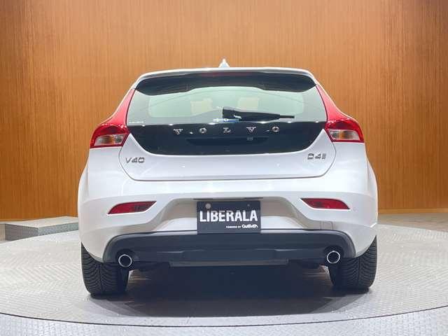 Ｖ４０ Ｄ４　インスクリプション　ＡＣＣ　黒革シート　ｈａｒｍａｎｋａｒｄｏｎサウンド　ナビ　Ｂカメラ　Ｂｌｕｅｔｏｏｔｈ接続　前席電動シート　ＬＥＤヘッドライト　パーキングしスト　衝突軽減ブレーキ　ＢＳＭ　ＬＫＡ　ドラレコ　ＥＴＣ（49枚目）