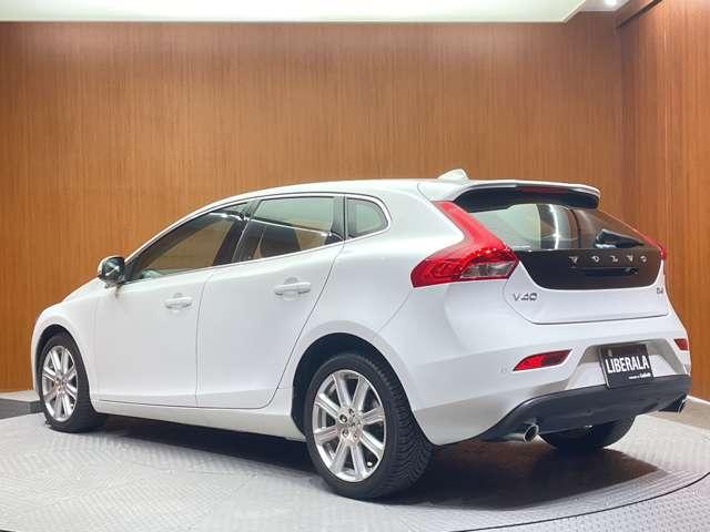 Ｖ４０ Ｄ４　インスクリプション　ＡＣＣ　黒革シート　ｈａｒｍａｎｋａｒｄｏｎサウンド　ナビ　Ｂカメラ　Ｂｌｕｅｔｏｏｔｈ接続　前席電動シート　ＬＥＤヘッドライト　パーキングしスト　衝突軽減ブレーキ　ＢＳＭ　ＬＫＡ　ドラレコ　ＥＴＣ（55枚目）