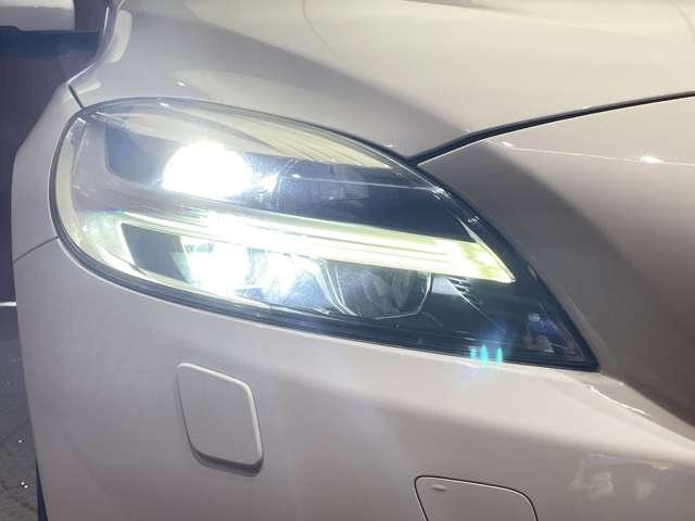 Ｖ４０ Ｄ４　インスクリプション　ＡＣＣ　黒革シート　ｈａｒｍａｎｋａｒｄｏｎサウンド　ナビ　Ｂカメラ　Ｂｌｕｅｔｏｏｔｈ接続　前席電動シート　ＬＥＤヘッドライト　パーキングしスト　衝突軽減ブレーキ　ＢＳＭ　ＬＫＡ　ドラレコ　ＥＴＣ（56枚目）