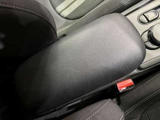 ＭＩＮＩ クーパーＳＤ　クラブマン　ペッパーＰＫＧ　ＡＣＣ　ナビ　ＢカメラＢｌｕｅｔｏｏｔｈ接続　ＰＤＣ　ＬＥＤヘッドライト　インテリジェントセーフティ　エキサイトメントＰＫＧ　ドライビングモード　コンフォートアクセス　ドラレコ　ＥＴＣ（16枚目）