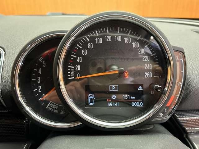 ＭＩＮＩ クーパーＳＤ　クラブマン　ペッパーＰＫＧ　ＡＣＣ　ナビ　ＢカメラＢｌｕｅｔｏｏｔｈ接続　ＰＤＣ　ＬＥＤヘッドライト　インテリジェントセーフティ　エキサイトメントＰＫＧ　ドライビングモード　コンフォートアクセス　ドラレコ　ＥＴＣ（19枚目）