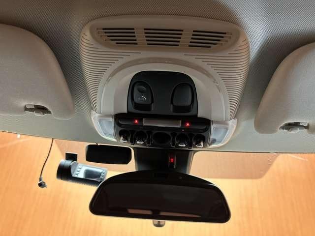 ＭＩＮＩ クーパーＳＤ　クラブマン　ペッパーＰＫＧ　ＡＣＣ　ナビ　ＢカメラＢｌｕｅｔｏｏｔｈ接続　ＰＤＣ　ＬＥＤヘッドライト　インテリジェントセーフティ　エキサイトメントＰＫＧ　ドライビングモード　コンフォートアクセス　ドラレコ　ＥＴＣ（28枚目）