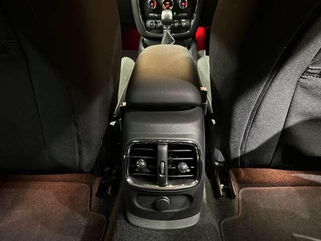 ＭＩＮＩ クーパーＳＤ　クラブマン　ペッパーＰＫＧ　ＡＣＣ　ナビ　ＢカメラＢｌｕｅｔｏｏｔｈ接続　ＰＤＣ　ＬＥＤヘッドライト　インテリジェントセーフティ　エキサイトメントＰＫＧ　ドライビングモード　コンフォートアクセス　ドラレコ　ＥＴＣ（33枚目）