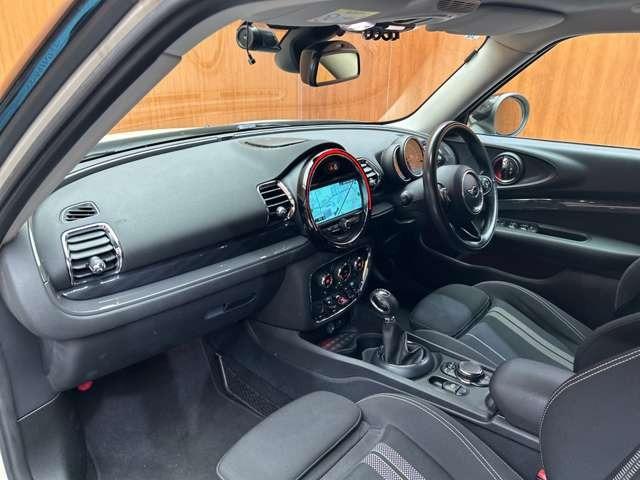 ＭＩＮＩ クーパーＳＤ　クラブマン　ペッパーＰＫＧ　ＡＣＣ　ナビ　ＢカメラＢｌｕｅｔｏｏｔｈ接続　ＰＤＣ　ＬＥＤヘッドライト　インテリジェントセーフティ　エキサイトメントＰＫＧ　ドライビングモード　コンフォートアクセス　ドラレコ　ＥＴＣ（34枚目）