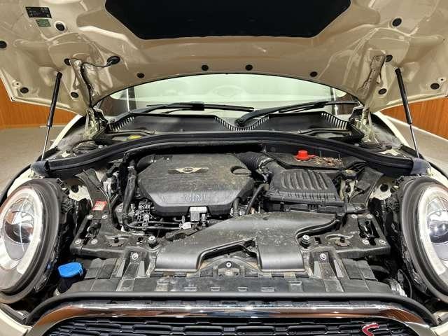 ＭＩＮＩ クーパーＳＤ　クラブマン　ペッパーＰＫＧ　ＡＣＣ　ナビ　ＢカメラＢｌｕｅｔｏｏｔｈ接続　ＰＤＣ　ＬＥＤヘッドライト　インテリジェントセーフティ　エキサイトメントＰＫＧ　ドライビングモード　コンフォートアクセス　ドラレコ　ＥＴＣ（61枚目）