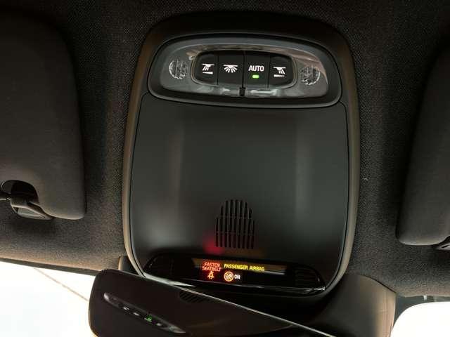 ＸＣ４０ Ｔ４　ＡＷＤ　Ｒデザイン　ＡＣＣ　純正ナビ　３６０°カメラ　ハーフレザーシート　パワーシート　シートヒーター　レーンアシスト　ブラインドスポット　パーキングアシスト　電動リアゲート　コーナーセンサー　オートライト　ドラレコ（28枚目）