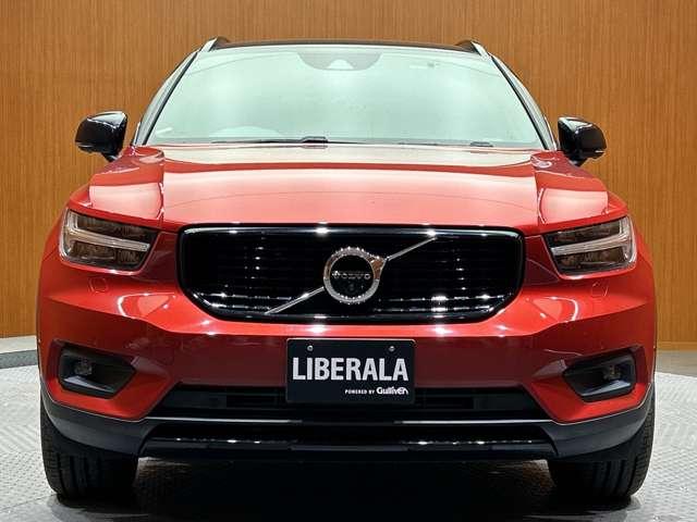 ＸＣ４０ Ｔ４　ＡＷＤ　Ｒデザイン　ＡＣＣ　純正ナビ　３６０°カメラ　ハーフレザーシート　パワーシート　シートヒーター　レーンアシスト　ブラインドスポット　パーキングアシスト　電動リアゲート　コーナーセンサー　オートライト　ドラレコ（47枚目）