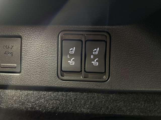 ＮＸ ＮＸ３５０ｈ　Ｆスポーツ　サンルーフ　ＡＣＣ　純正ナビ　３６０°カメラ　赤黒コンビレザーシート　ベンチレーション　シートヒーター　ステアリングヒーター　電動リアゲート　ＨＵＤ　オートホールド　ＥＴＣ　ドラレコ（50枚目）