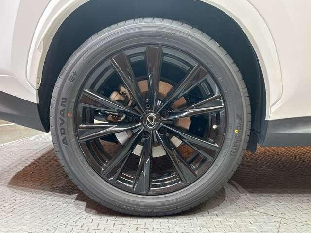 ＮＸ ＮＸ３５０ｈ　Ｆスポーツ　サンルーフ　ＡＣＣ　純正ナビ　３６０°カメラ　赤黒コンビレザーシート　ベンチレーション　シートヒーター　ステアリングヒーター　電動リアゲート　ＨＵＤ　オートホールド　ＥＴＣ　ドラレコ（63枚目）