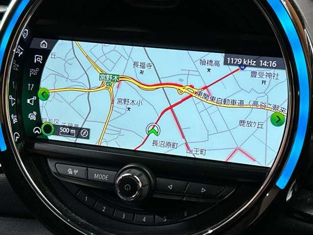 ＭＩＮＩ クーパーＳＤ　クラブマン　黒革　シートヒーター　メモリーパワーシート　ＡＣＣ　純正ナビ　バックカメラ　リアＰＤＣ　インテリジェントセーフティ　ＬＥＤヘッドライト　オートライト　電動パーキングブレーキ　ＥＴＣ　ドラレコ（9枚目）