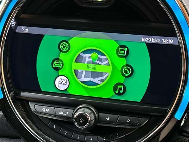 ＭＩＮＩ クーパーＳＤ　クラブマン　黒革　シートヒーター　メモリーパワーシート　ＡＣＣ　純正ナビ　バックカメラ　リアＰＤＣ　インテリジェントセーフティ　ＬＥＤヘッドライト　オートライト　電動パーキングブレーキ　ＥＴＣ　ドラレコ（13枚目）