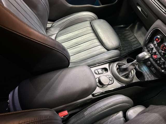 ＭＩＮＩ クーパーＳＤ　クラブマン　黒革　シートヒーター　メモリーパワーシート　ＡＣＣ　純正ナビ　バックカメラ　リアＰＤＣ　インテリジェントセーフティ　ＬＥＤヘッドライト　オートライト　電動パーキングブレーキ　ＥＴＣ　ドラレコ（18枚目）