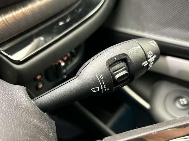 ＭＩＮＩ クーパーＳＤ　クラブマン　黒革　シートヒーター　メモリーパワーシート　ＡＣＣ　純正ナビ　バックカメラ　リアＰＤＣ　インテリジェントセーフティ　ＬＥＤヘッドライト　オートライト　電動パーキングブレーキ　ＥＴＣ　ドラレコ（25枚目）