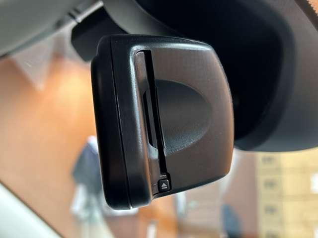 ＭＩＮＩ クーパーＳＤ　クラブマン　黒革　シートヒーター　メモリーパワーシート　ＡＣＣ　純正ナビ　バックカメラ　リアＰＤＣ　インテリジェントセーフティ　ＬＥＤヘッドライト　オートライト　電動パーキングブレーキ　ＥＴＣ　ドラレコ（33枚目）