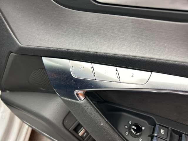 Ａ７スポーツバック ５５ＴＦＳＩクワトロ　Ｓライン　ＡＣＣ　黒革シート　ＯＰ２１インチＡＷ　マトリクスＬＥＤヘッドライト　バーチャルコックピット　純正ナビ　３６０°カメラ　アダプティブドライビングアシスト　レーンアシスト　サイドアシスト　ドラレコ（29枚目）